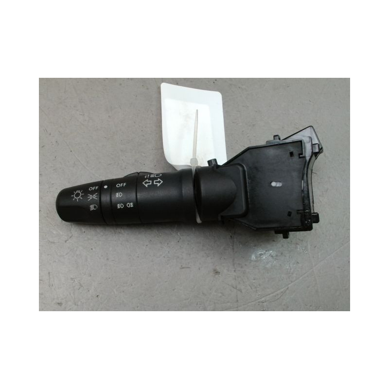 COMMANDE ECLAIRAGE NISSAN ALMERA TINO MONOSP. Phase 2 2003-2006