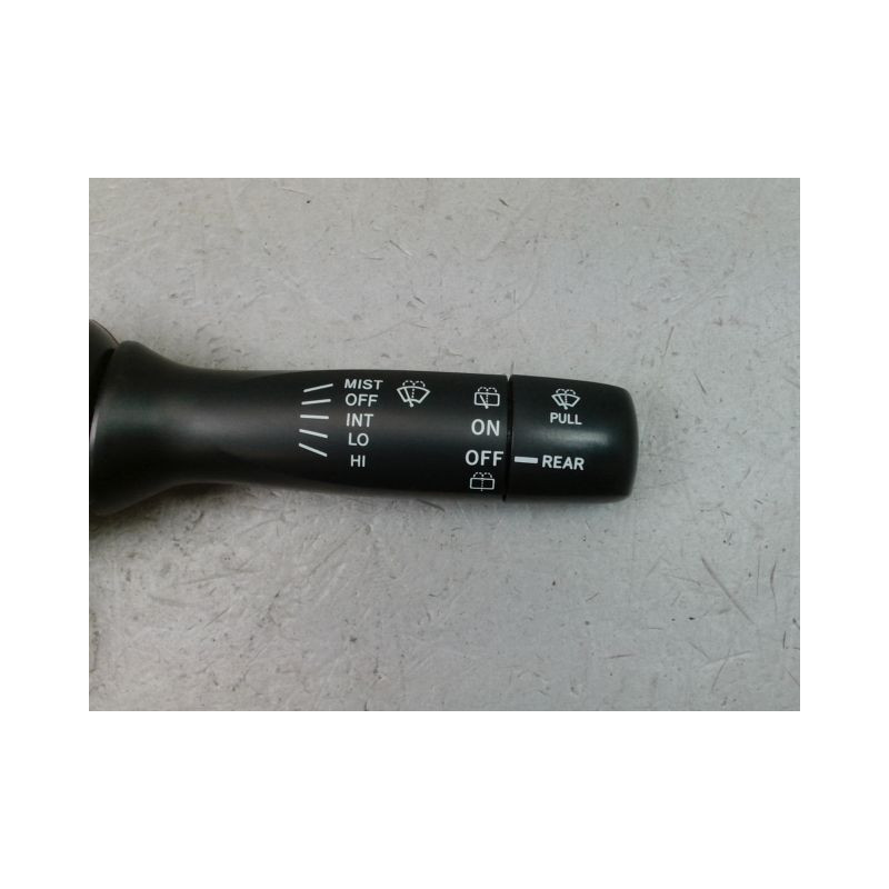 COMMANDE ESSUIE GLACE TOYOTA YARIS II Phase 1 2005-2009