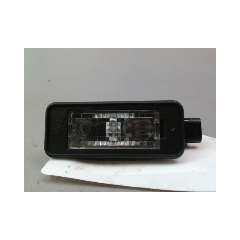 ECLAIREUR PLAQUE DE POLICE PEUGEOT 208 Phase 1 2012-...