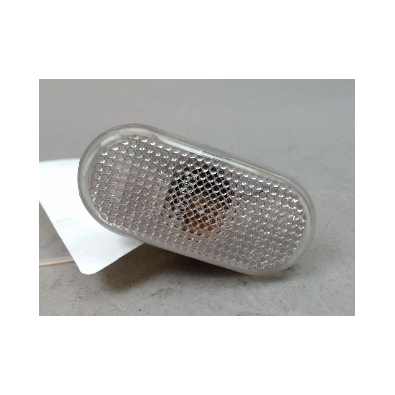 REPETITEUR AILE DROIT RENAULT TWINGO II Phase 1 2007-2011