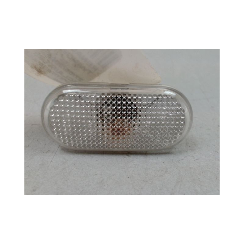 REPETITEUR AILE GAUCHE RENAULT TWINGO II Phase 1 2007-2011