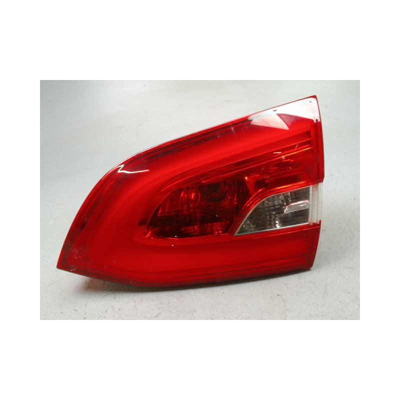 FEU ARRIERE INTERIEUR DROIT PEUGEOT 308 SW 2008-