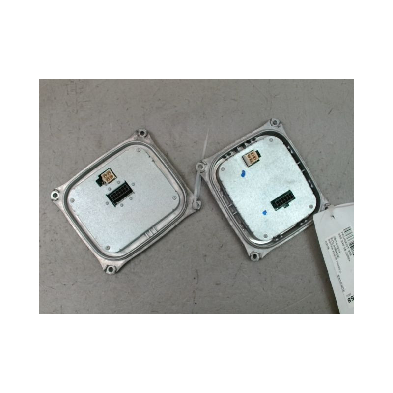 BOITIER XENON PHARE DROIT PEUGEOT 308 SW 2008-
