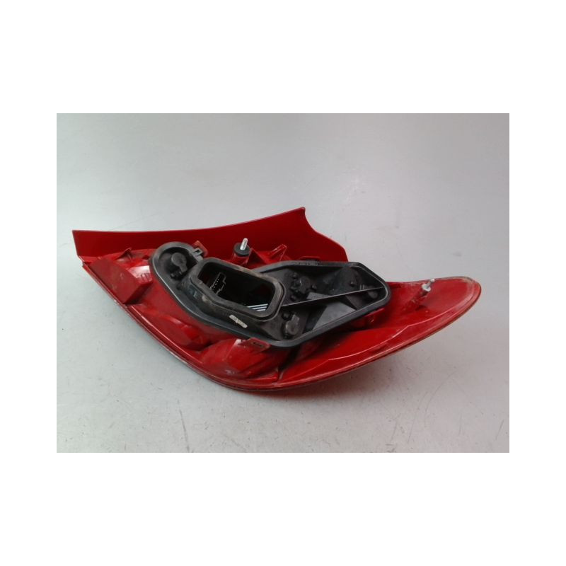 FEU ARRIERE GAUCHE  PEUGEOT 207 2006-2013
