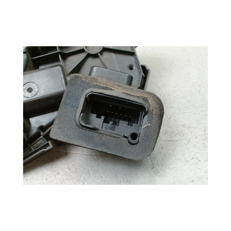 SYSTEME CONDAMNATION AVANT GAUCHE VOLKSWAGEN POLO V Phase 1 (6R) 2009-2014