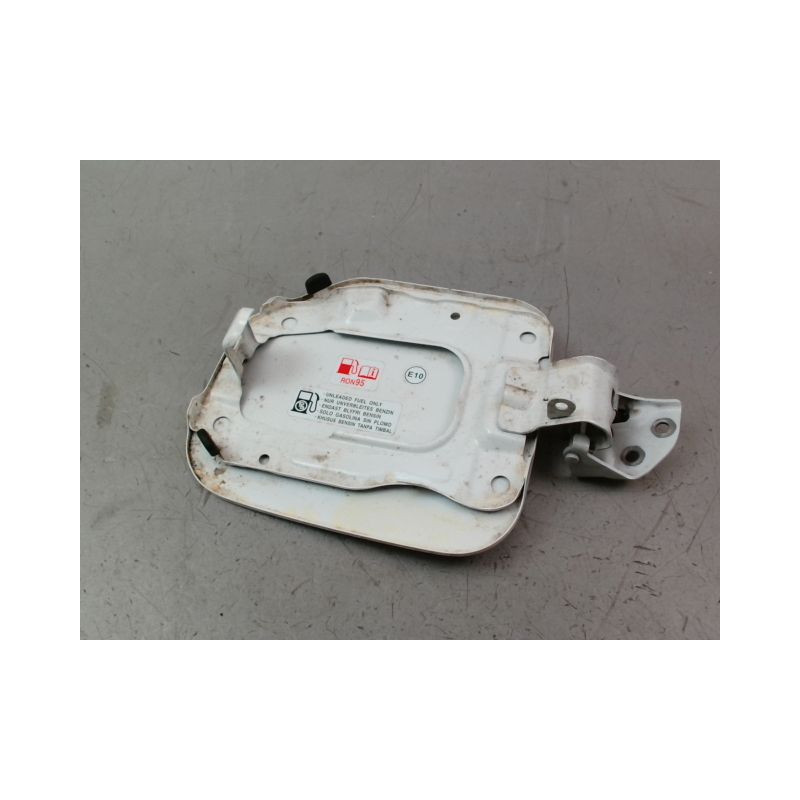 VOLET DE TRAPPE CARBURANT SUZUKI CELERIO