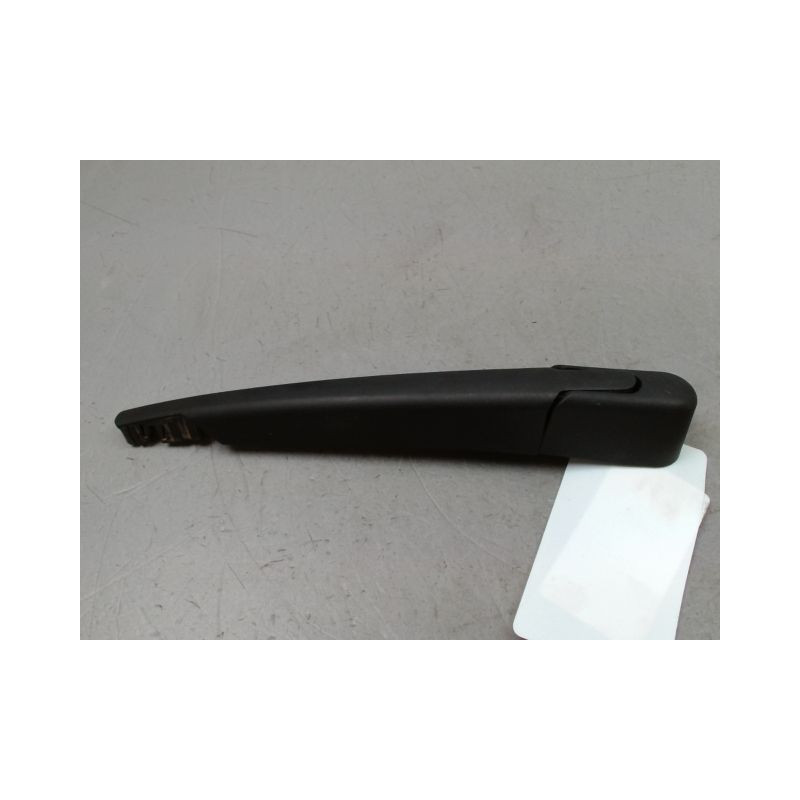 BRAS ESSUIE-GLACE ARRIERE PEUGEOT 308 2011-