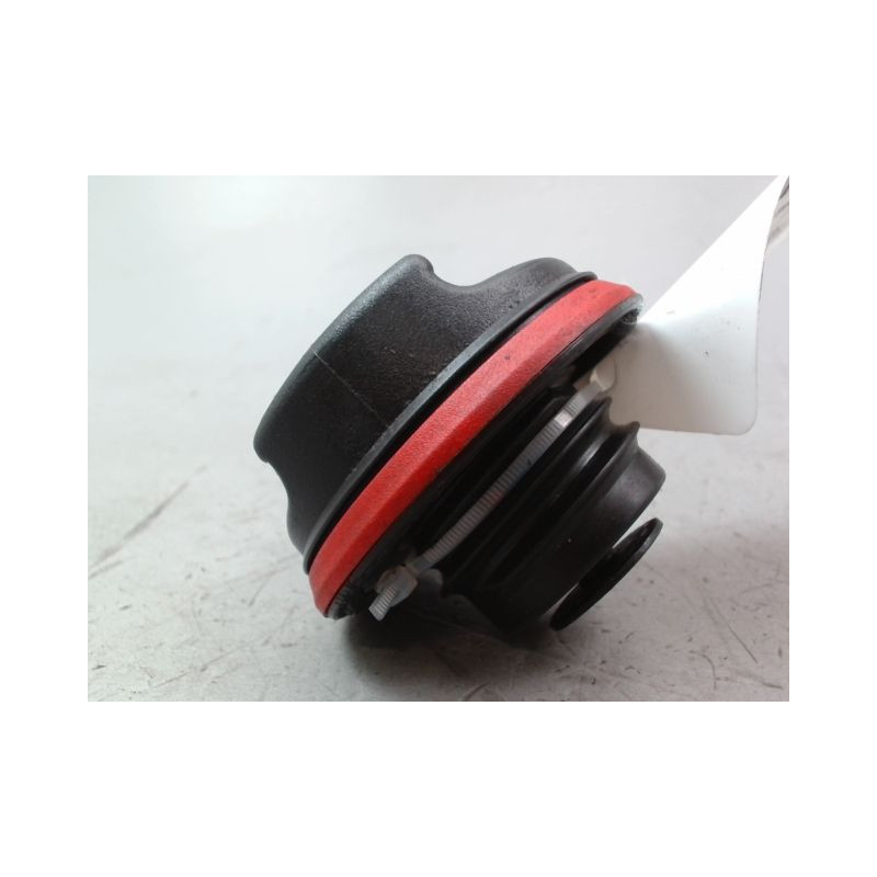 BOUCHON RESERVOIR A CARBURANT OPEL ASTRA IV Phase 1 (J) 2010-2012