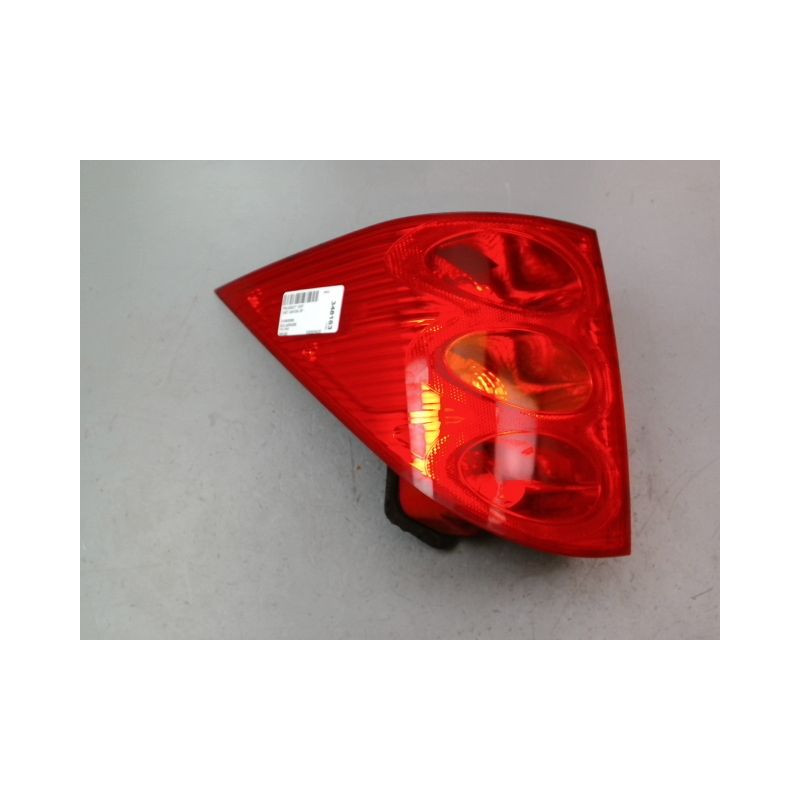FEU ARRIERE GAUCHE  PEUGEOT 1007 2005-2010