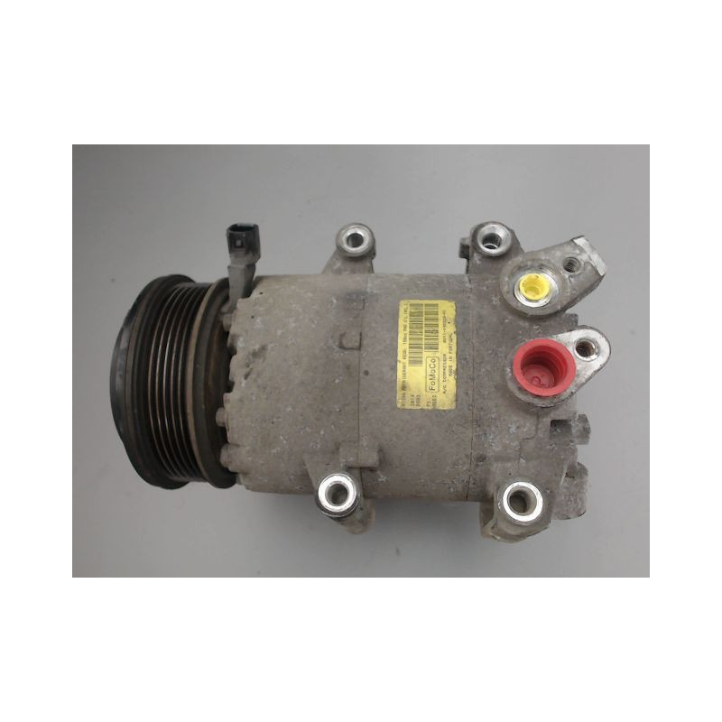 COMPRESSEUR AIR CONDITIONNE FORD FIESTA