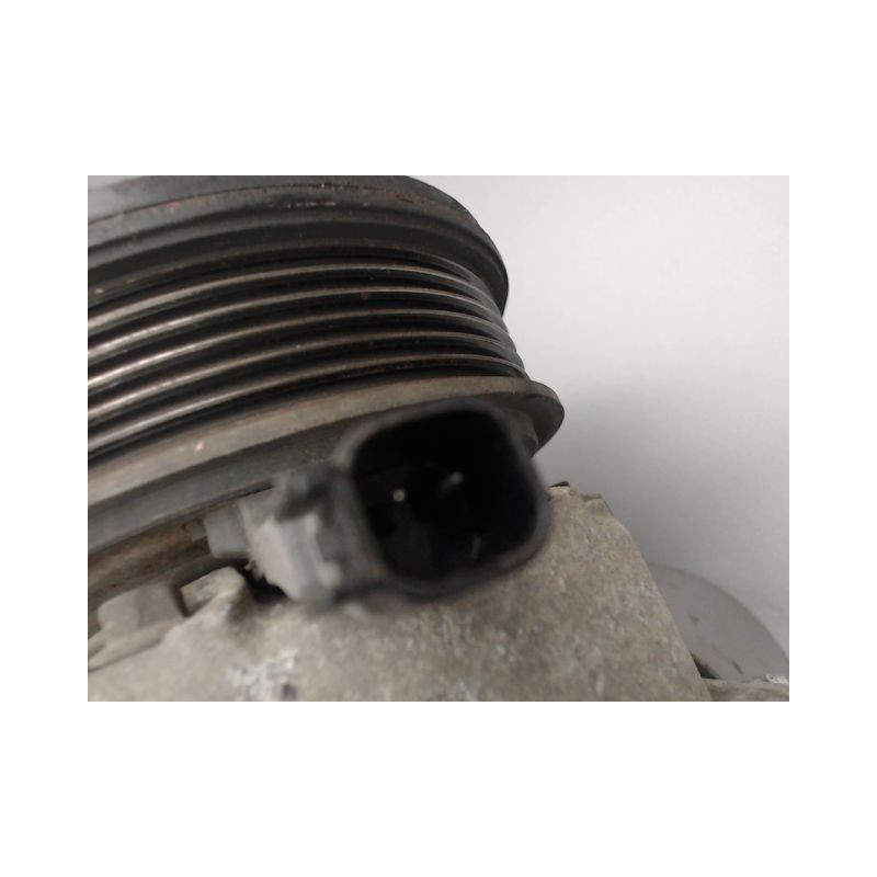COMPRESSEUR AIR CONDITIONNE FORD FIESTA