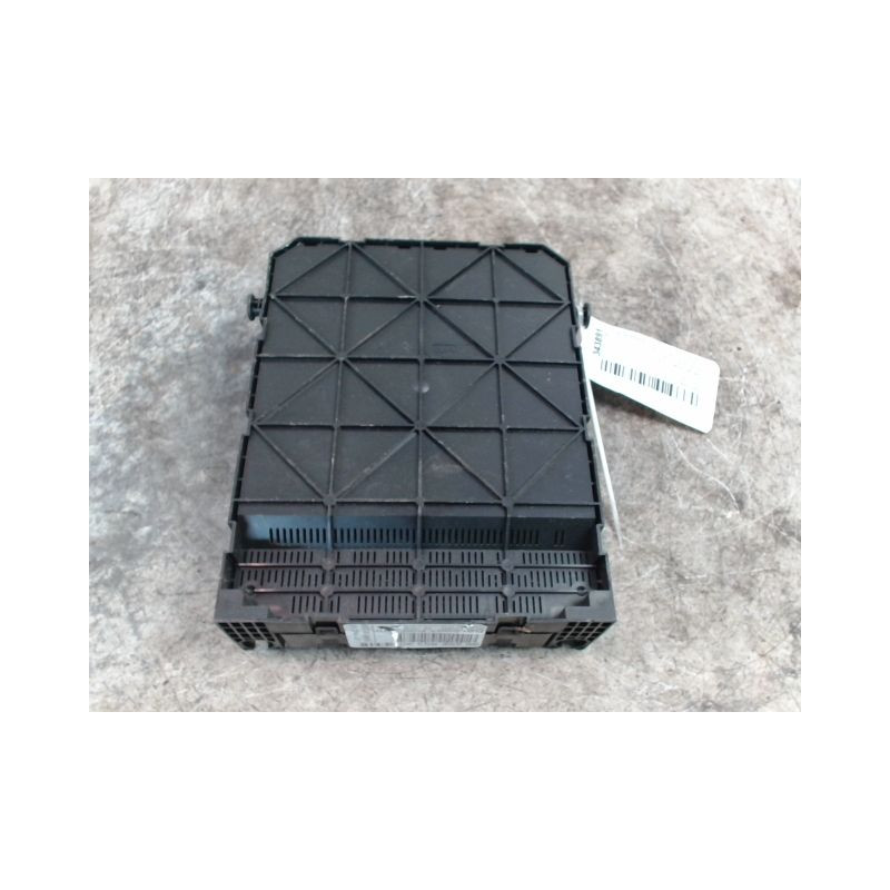 PLATINE FUSIBLE HABITACLE PEUGEOT 207 3P