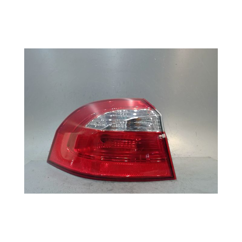 FEU ARRIERE GAUCHE  KIA RIO