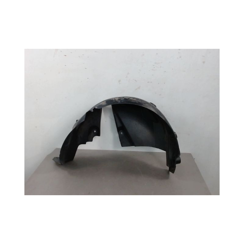 PARE-BOUE ARRIERE DROIT RENAULT CLIO