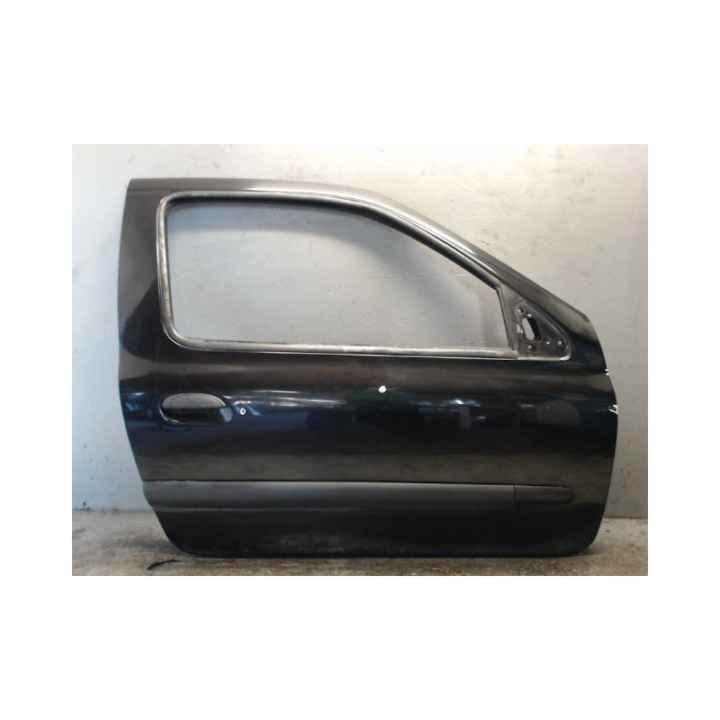 PORTE AVANT DROIT RENAULT CLIO
