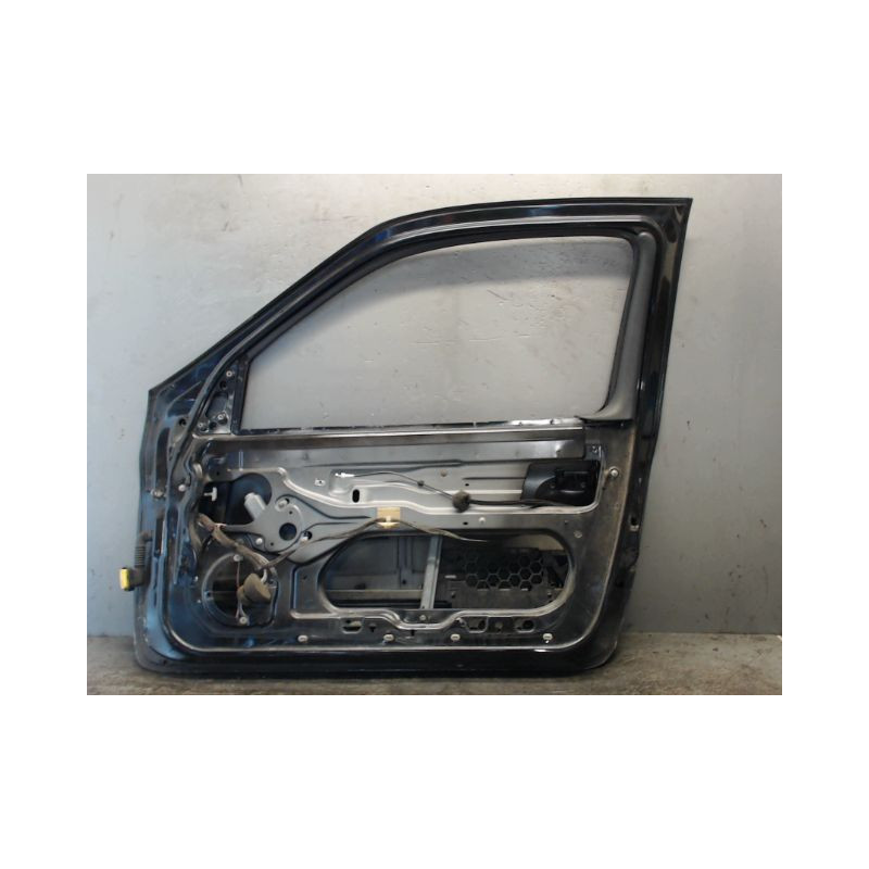 PORTE AVANT DROIT RENAULT CLIO