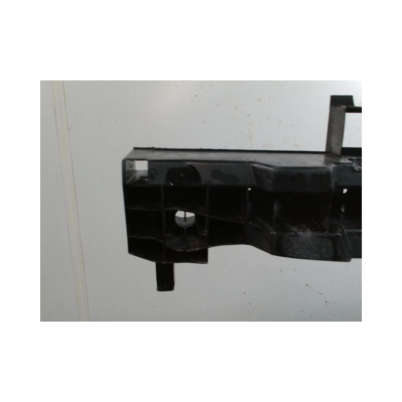 ABSORBEUR PARE-CHOC ARRIERE RENAULT CLIO
