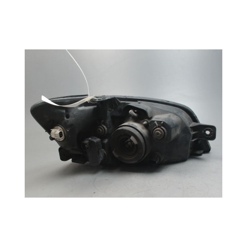 PHARE GAUCHE HYUNDAI GETZ 02-05