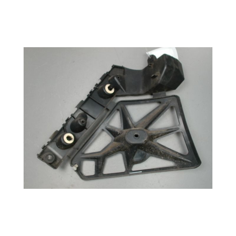 SUPPORT PARE-CHOC ARD RENAULT MEGANE