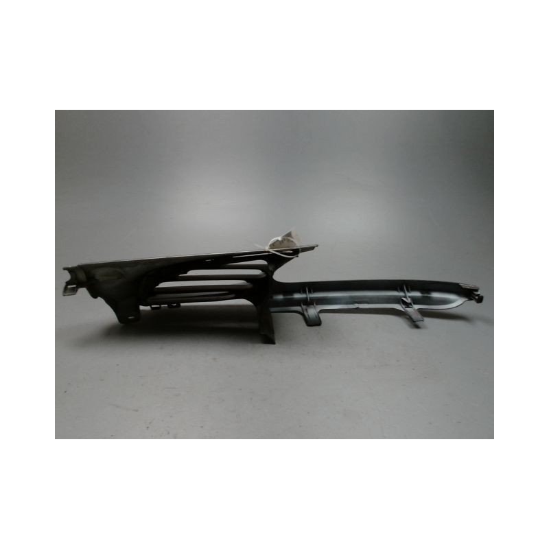 GRILLE CALANDRE DROIT RENAULT SCENIC PH1 96-99