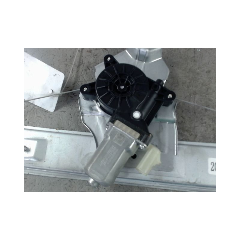 MECANISME+MOTEUR LEVE-GLACE AVANT DROIT DACIA SPRING