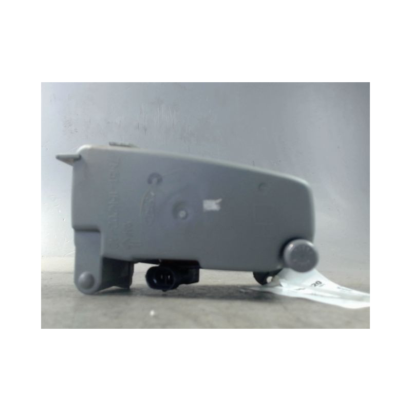 PHARE ANTIBROUILLARD AVANT GAUCHE FORD C-MAX