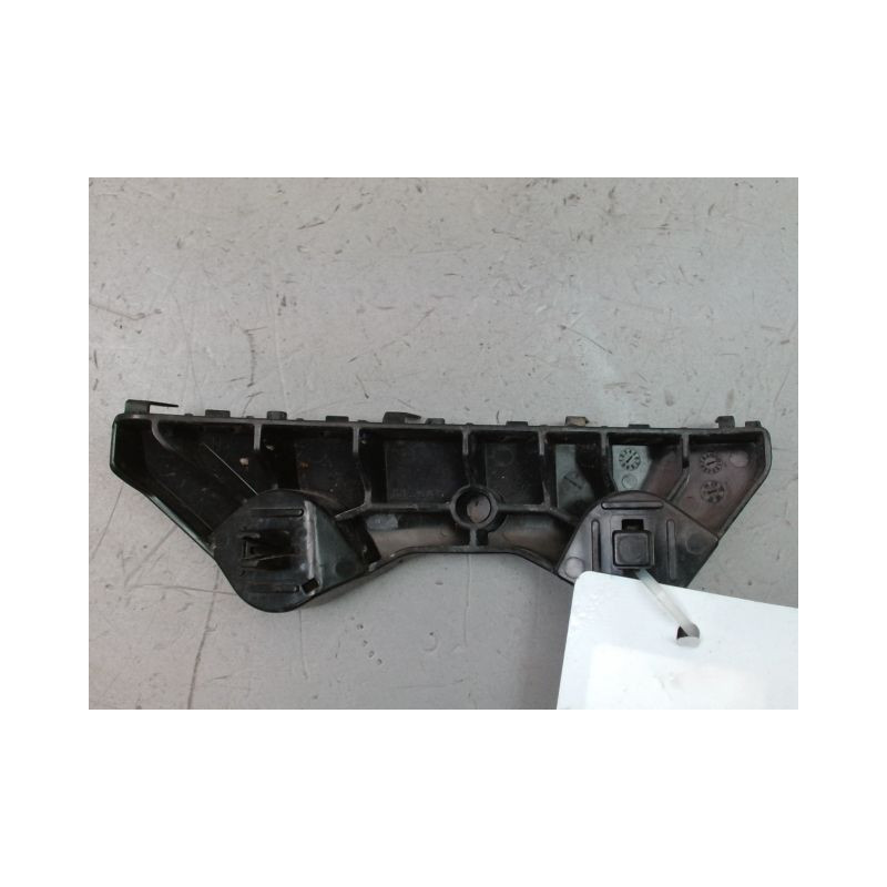 SUPPORT PARE-CHOC AVD NISSAN MICRA 2009-