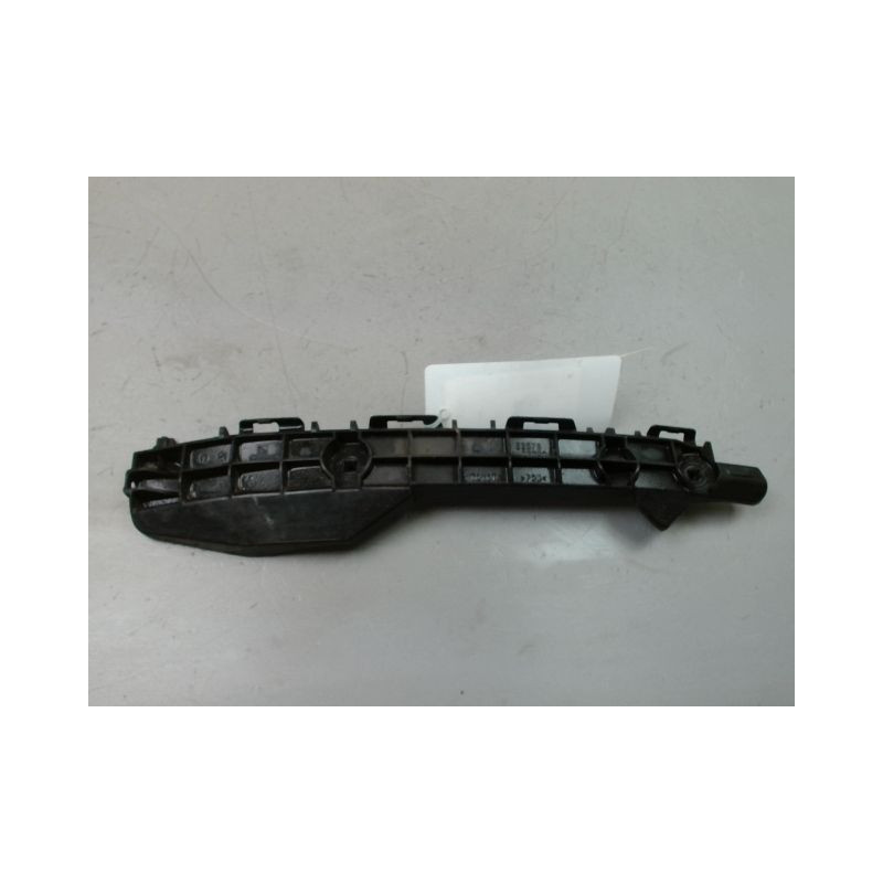 SUPPORT PARE-CHOC ARG TOYOTA AURIS 2010-