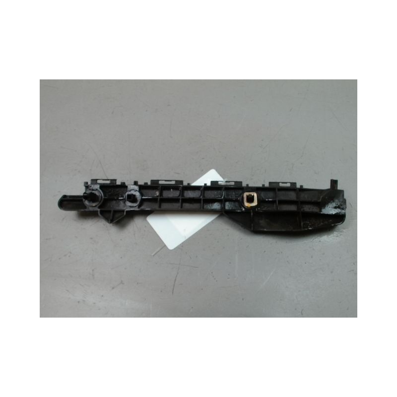 SUPPORT PARE-CHOC ARG TOYOTA AURIS 2010-