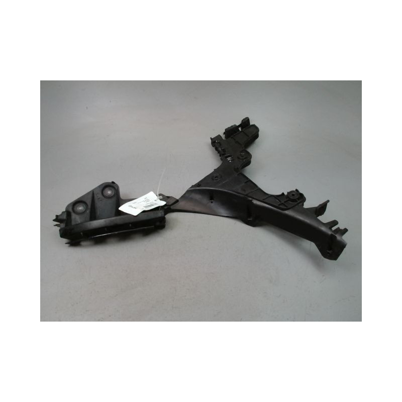 SUPPORT PARE-CHOC ARD AUDI A3 2003-