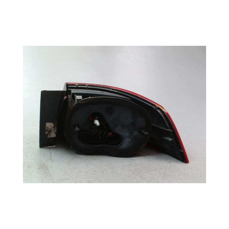 FEU ARRIERE GAUCHE  RENAULT LAGUNA II Phase 2 2005-2007