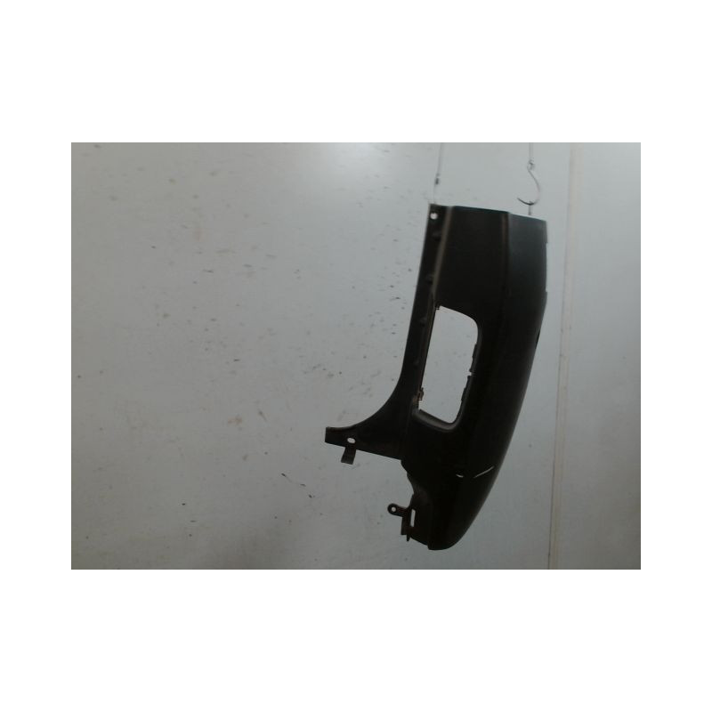CROSSE ARRIERE DROIT RENAULT TRAFIC