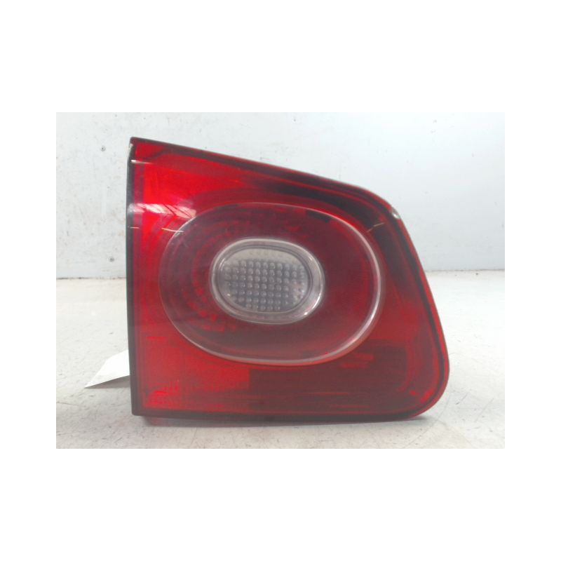 FEU RECUL GAUCHE VOLKSWAGEN TIGUAN 2009-