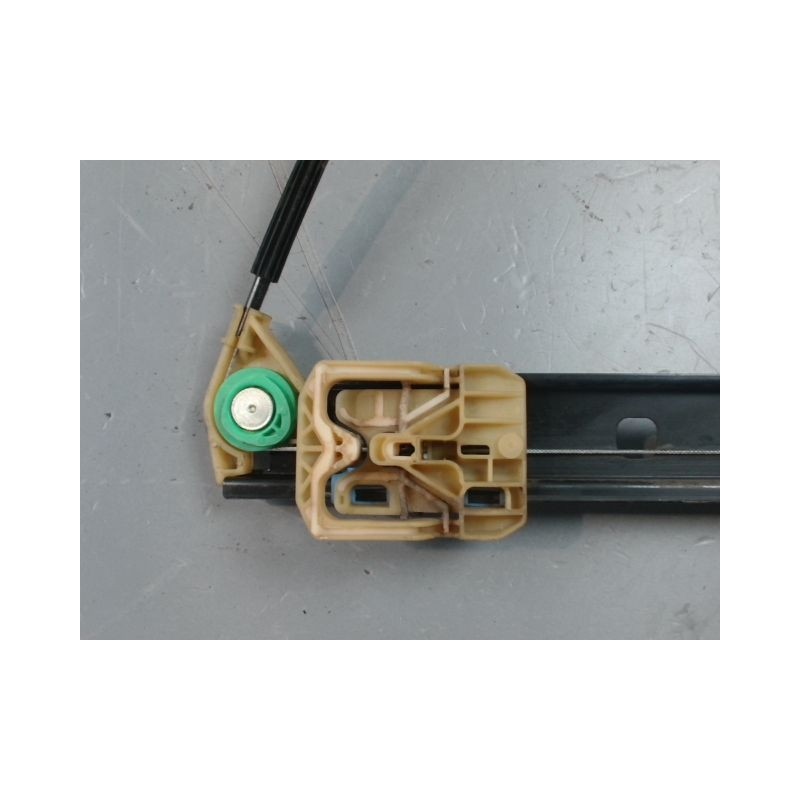 MECANISME+MOTEUR LEVE-GLACE AVANT GAUCHE AUDI A4 2008-