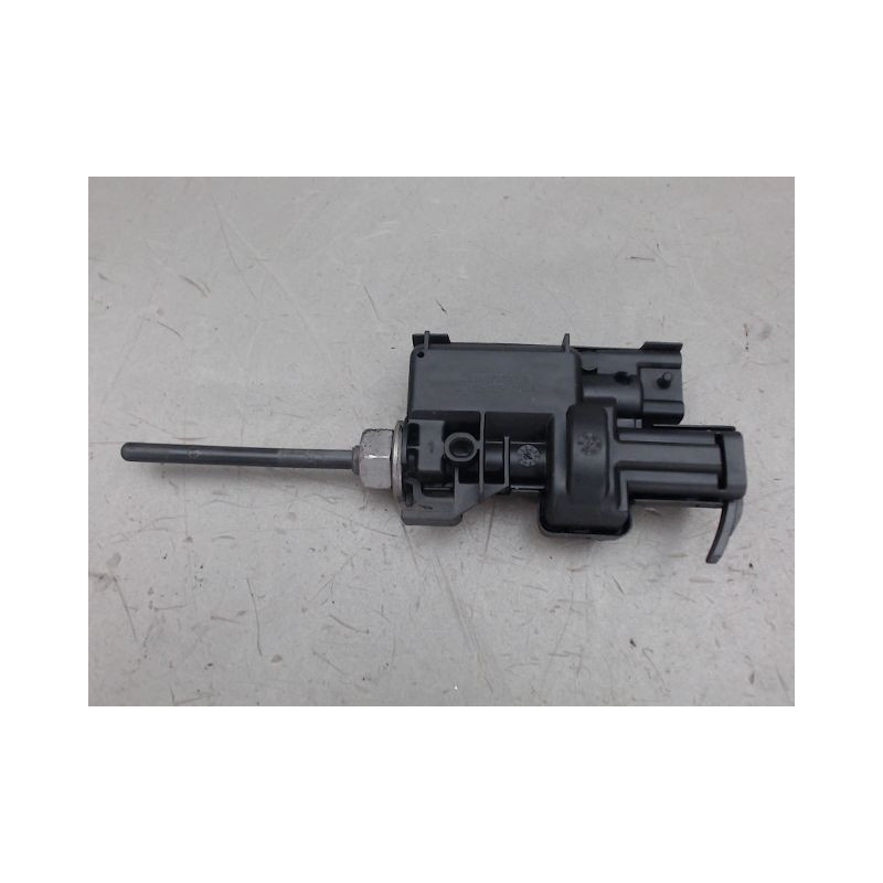 ACTIONNEUR TRAPPE CARBURANT RENAULT MEGANE