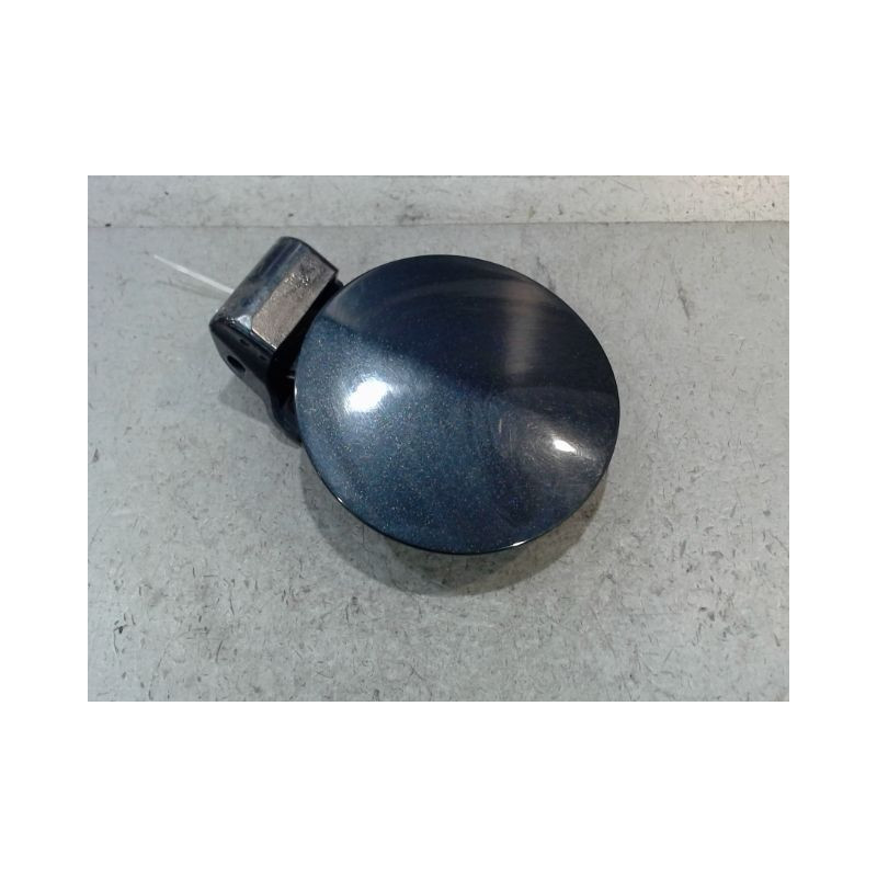 VOLET DE TRAPPE CARBURANT KIA VENGA
