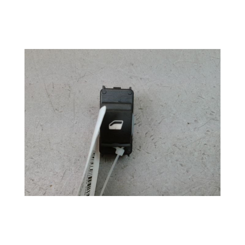 COMMANDE LEVE-GLACE PORTE ARG CITROEN DS5