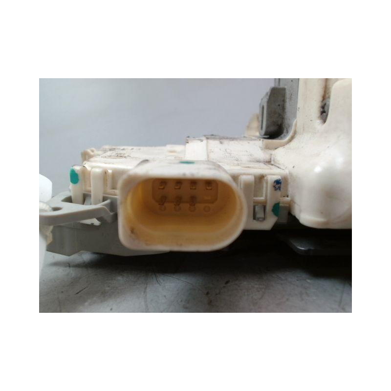 SYSTEME CONDAMNATION AVANT GAUCHE AUDI A1 Phase 1 (8X) 2010-2015