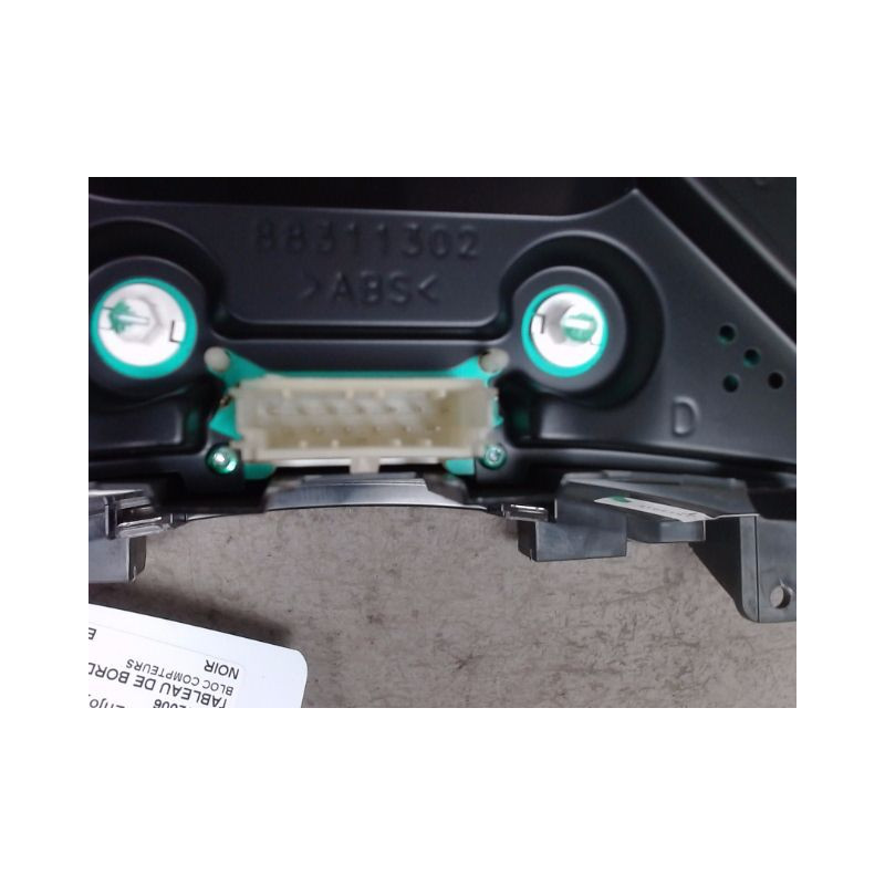 BLOC COMPTEURS OPEL MERIVA 2006-