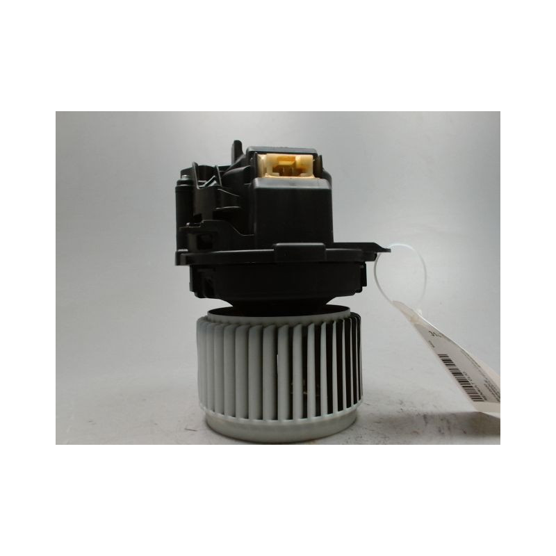 MOTEUR VENTILATEUR CHAUFFAGE RENAULT CLIO
