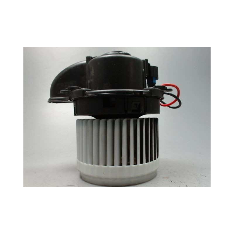MOTEUR VENTILATEUR CHAUFFAGE RENAULT ZOE