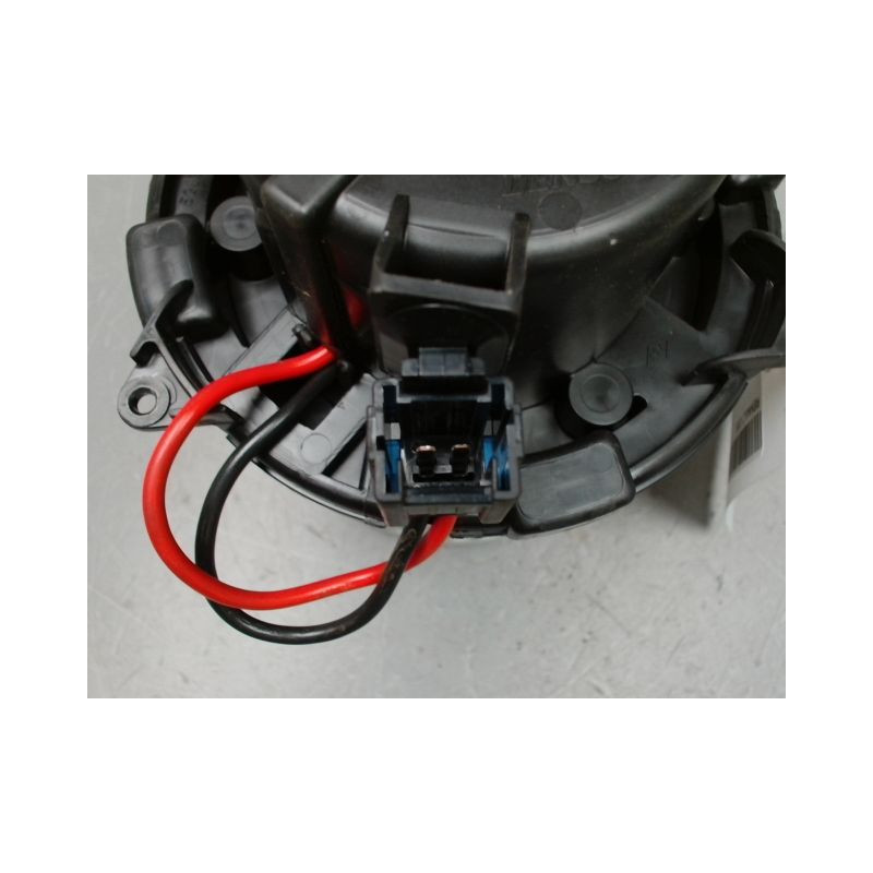 MOTEUR VENTILATEUR CHAUFFAGE RENAULT ZOE