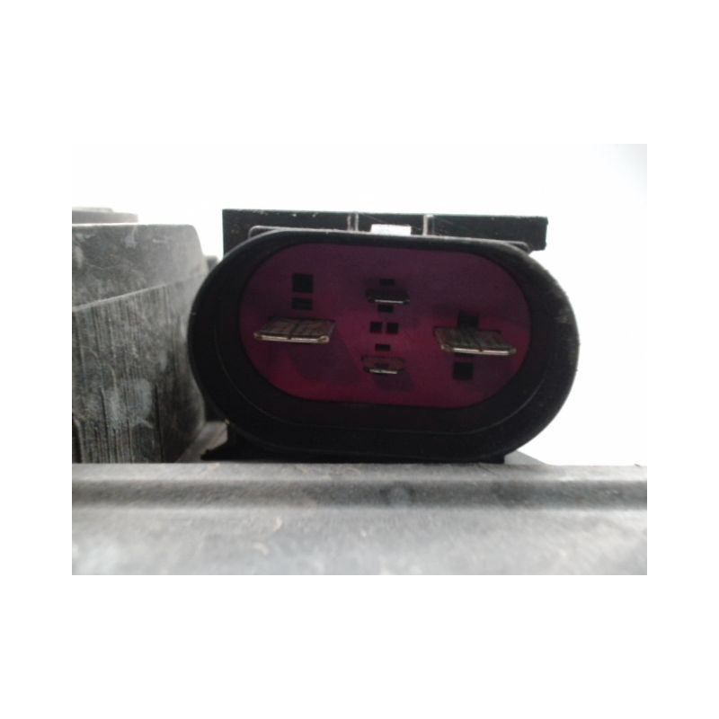 MOTEUR VENTILATEUR RADIATEUR VOLKSWAGEN PASSAT SW 2005-
