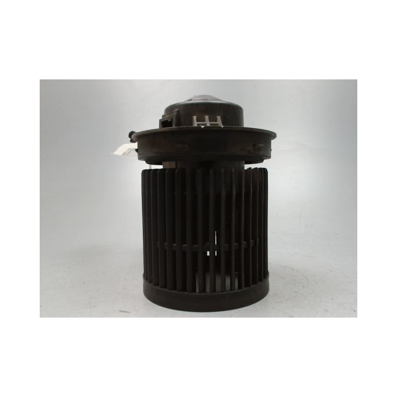 MOTEUR VENTILATEUR CHAUFFAGE NISSAN JUKE