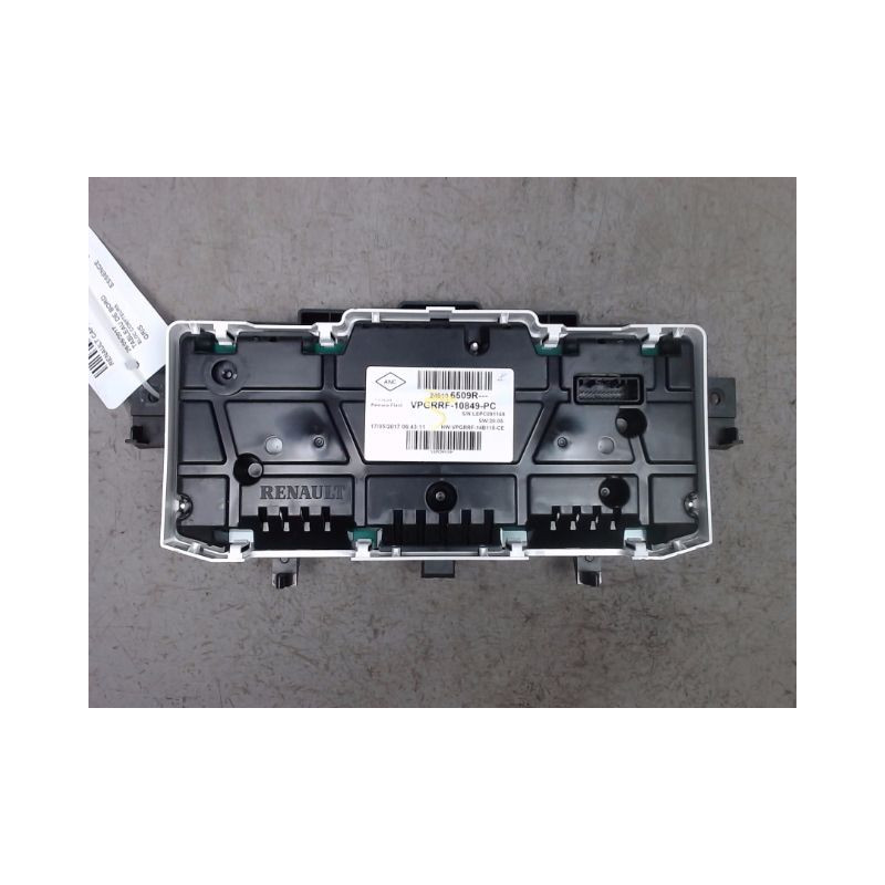 BLOC COMPTEURS RENAULT CAPTUR