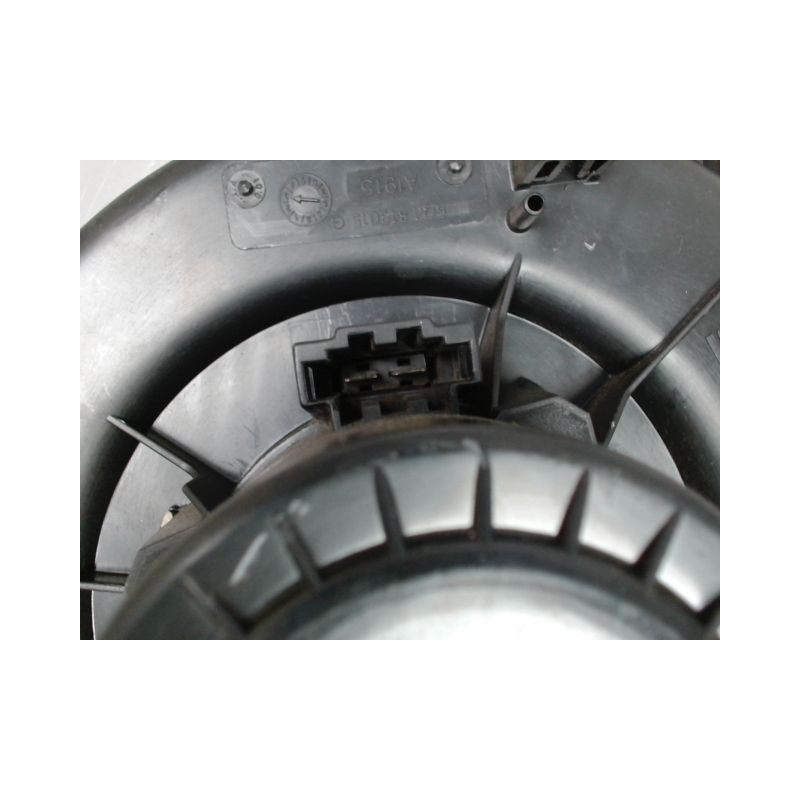 MOTEUR VENTILATEUR CHAUFFAGE VOLKSWAGEN POLO 2005-