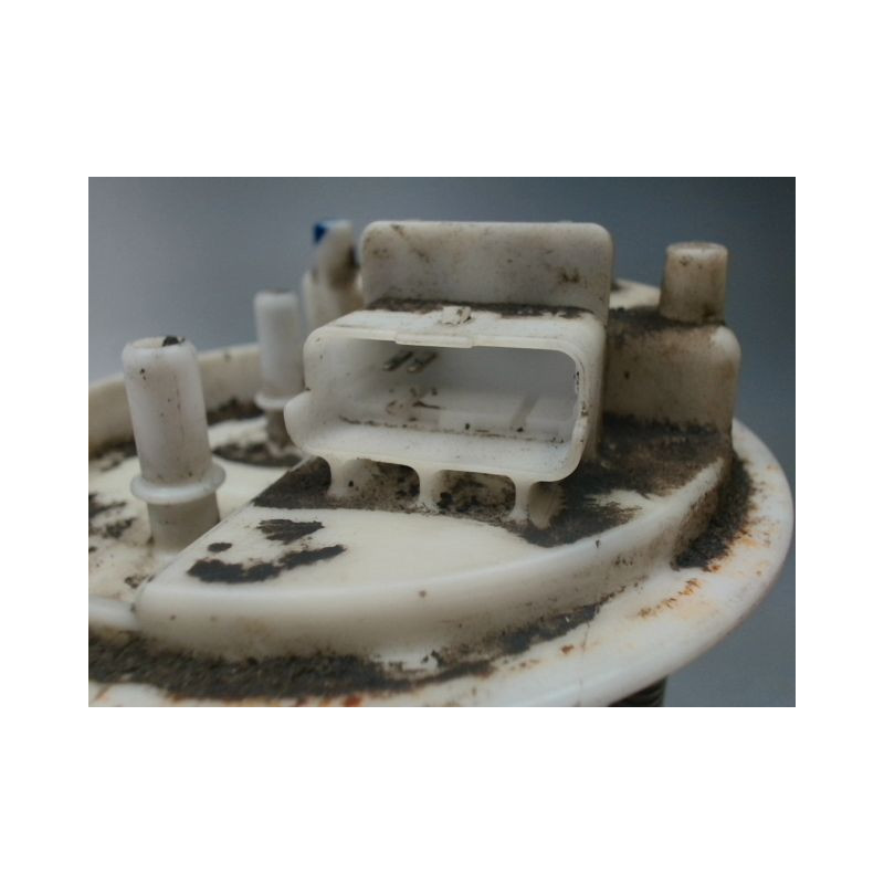 POMPE CARBURANT IMMERGEE CITROEN NEMO 2007-