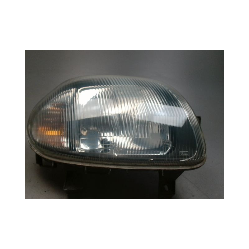 PHARE DROIT RENAULT CLIO II PH.1 98-2001