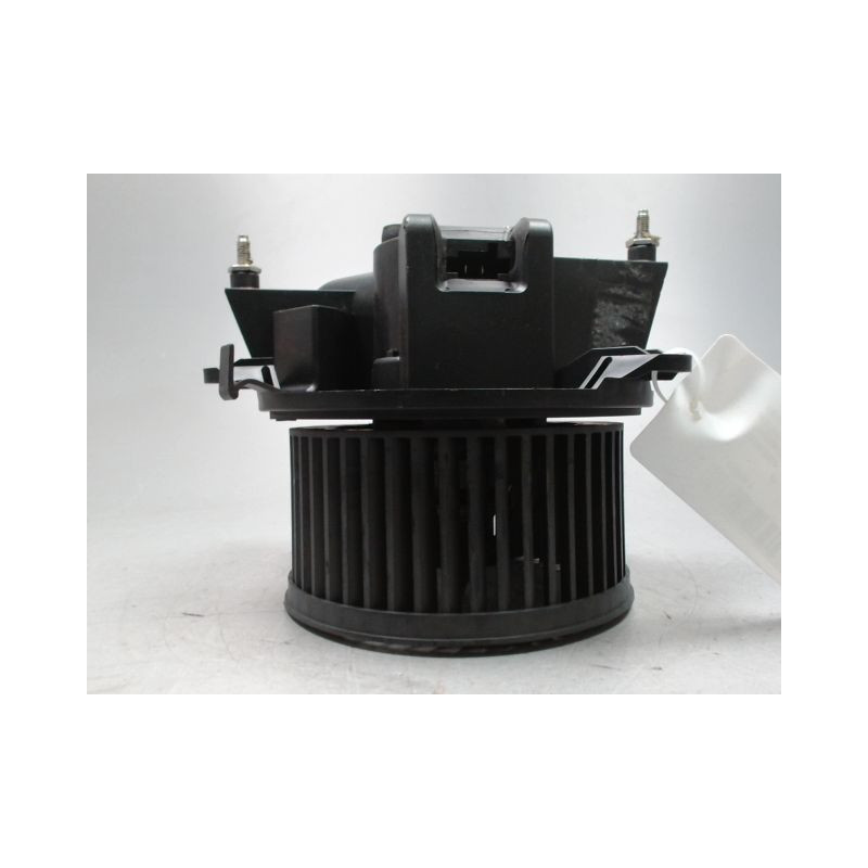 MOTEUR VENTILATEUR CHAUFFAGE LANCIA Y