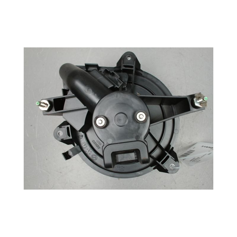 MOTEUR VENTILATEUR CHAUFFAGE LANCIA Y